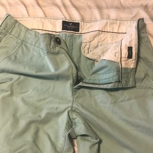 Men’s khaki shorts